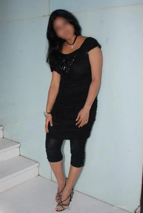 Call Girls Gomti Nagar